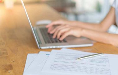 如何提高公眾號文章閱讀量? 標(biāo)題，配圖，摘要如何寫